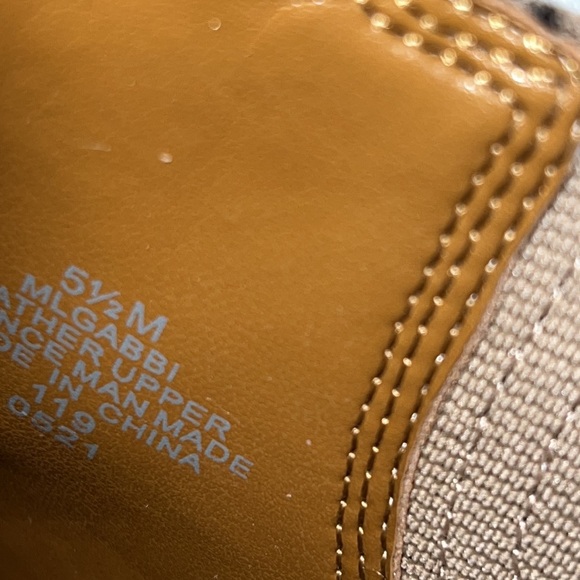 Marc fisher Gabbi leather almond shoes size 6.5 - Picture 12 of 13